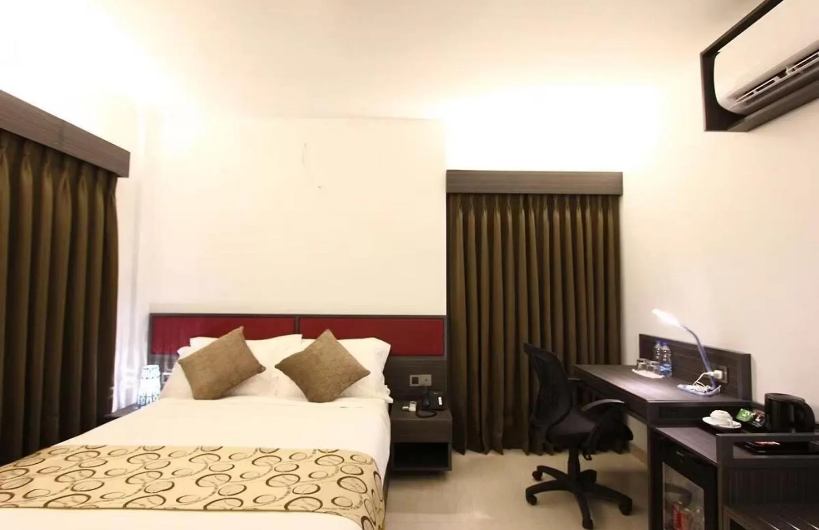 Spring Hill Hotel & Apartments Dhaka